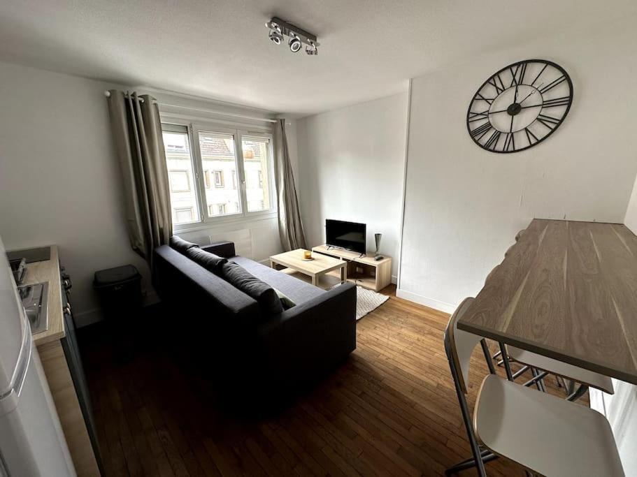 Apartamento Francois Mitterand 1 Elbeuf Exterior foto